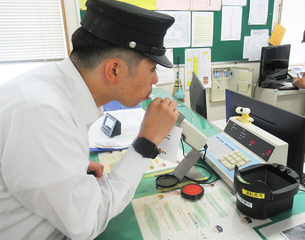 バス運転者（男性）のスケジュール